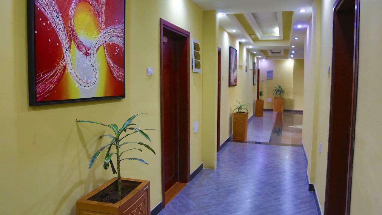 Yinm Furnished Apartment Αντίς Αμπέμπα Εξωτερικό φωτογραφία